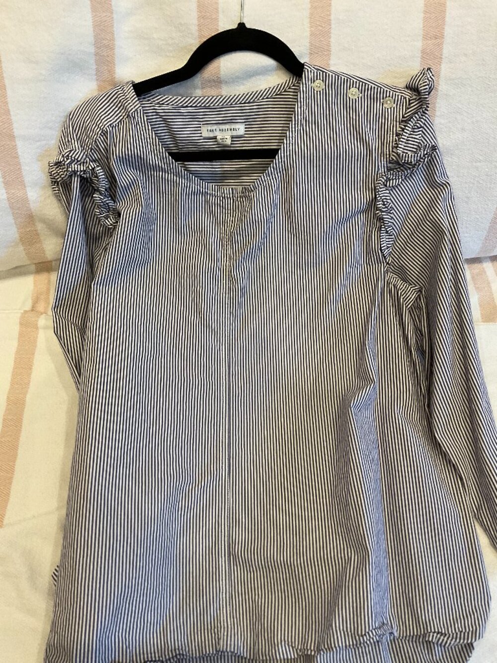 Free Assembly Navy & White Stripe Ruffle Shoulder Long Sleeve Blouse | XL